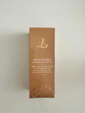 NWT*  Sunscreen Serum SPF 50 - Medium Spectrum